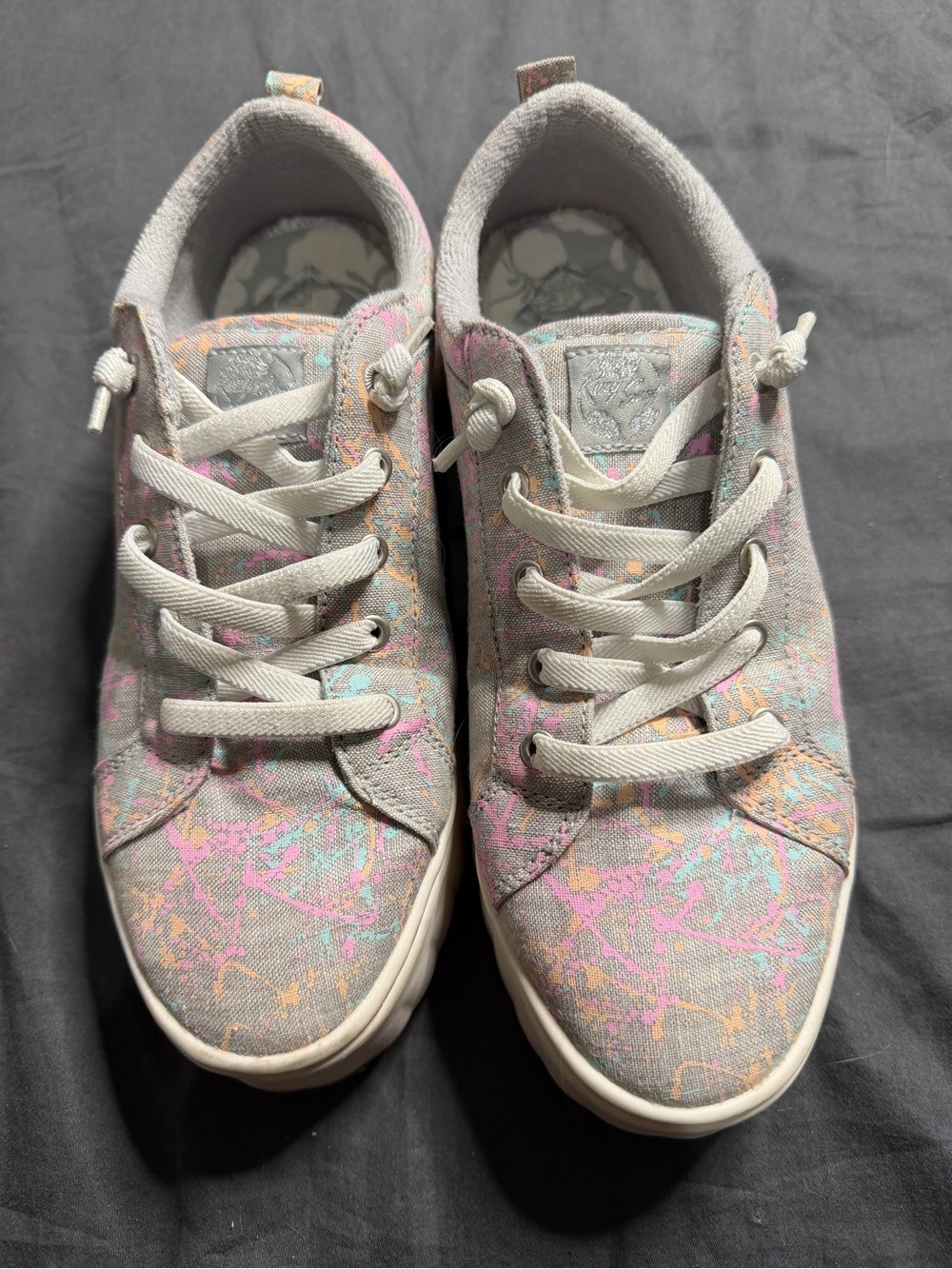 Roxy Gray Canvas Sneakers with Pink & Blue Paint Splatter
